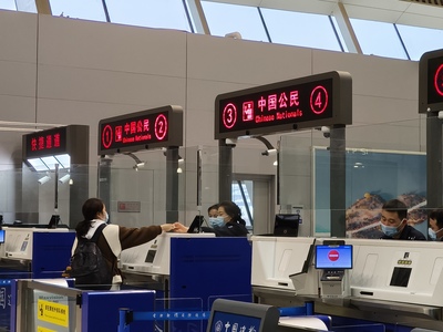合肥边检年验放出入境旅客人次突破10万，国内旅游服务如何抓紧机遇？