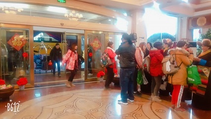 冬游西藏迎热潮，藏历新年山南市喜接百人旅游团